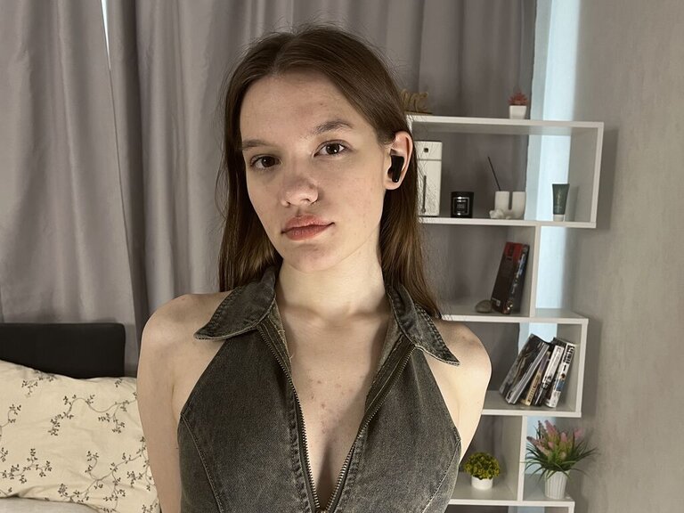 View ElletteHewlett Naked Private