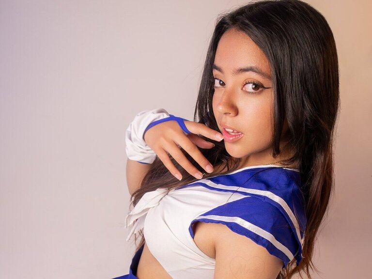 View LaraArouse Naked Private