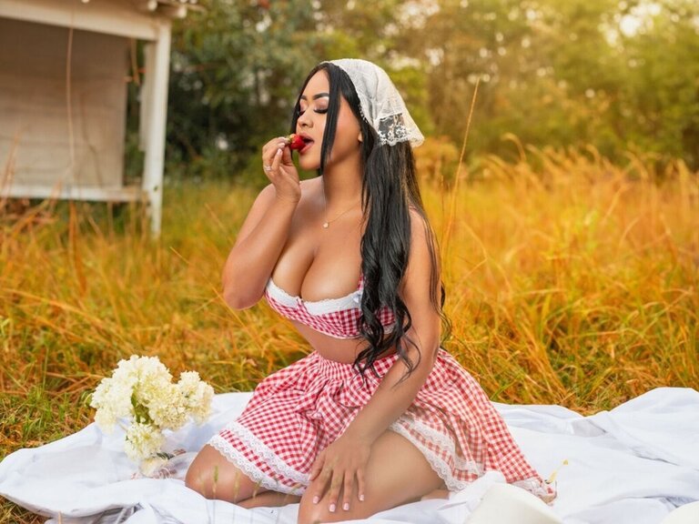 View Miah Naked Private