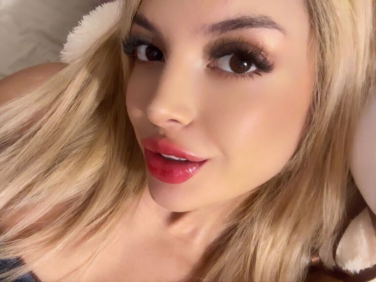 View VelvetValerie Naked Private