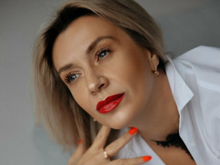 View SandraAlissa Naked Private